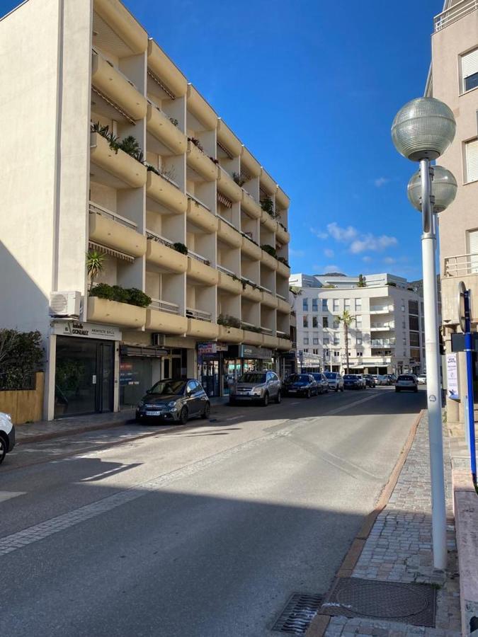 Appartamento Le Diatomee - Rue Du Port Cavalaire-sur-Mer Esterno foto